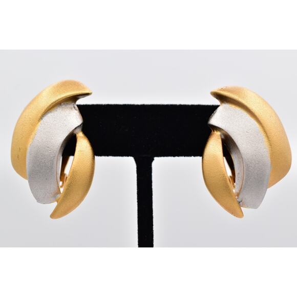 Lee Wolfe Vintage Clip On Earrings Brushed Gold Silver Satin Chunky Signed BinAV - Picture 1 of 12
